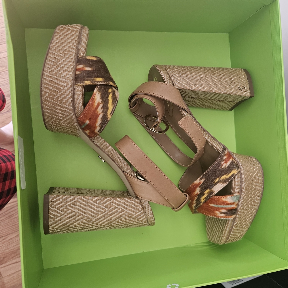 Nordstrom Tan and Brown Patterned Platform Heels